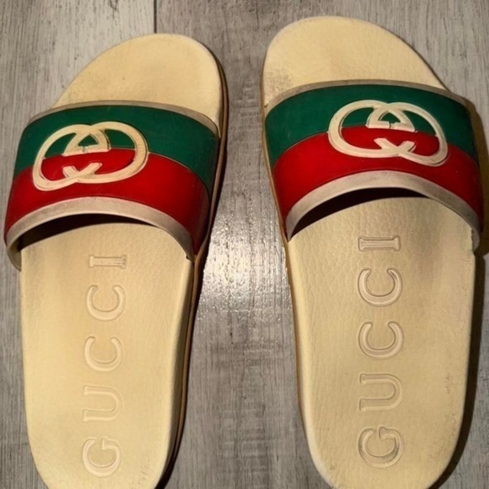 Gucci Interlocking G Slides women size 10 - Picture 6 of 7